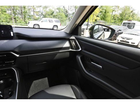 Used 2025 MAZDA CX-90 3.3 Turbo w/ Select Package image 8