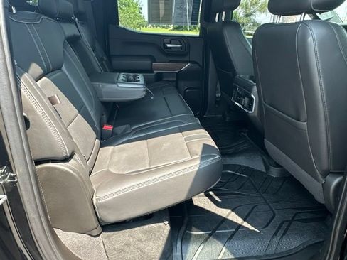 Certified 2020 Chevrolet Silverado 1500 High Country w/ Technology Package AWD/4WD image 9