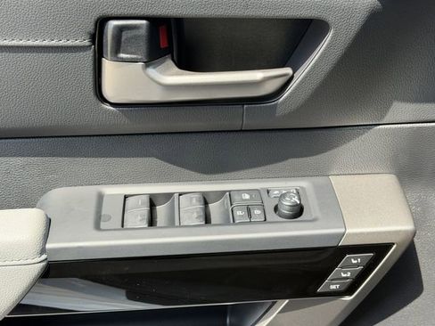 New 2026 Toyota Tundra Limited AWD/4WD image 24
