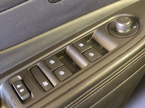 Used 2018 Buick Encore Preferred image 27