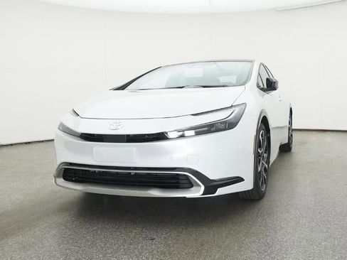 New 2026 Toyota Prius Plug-In Hybrid image 32