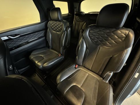 Used 2020 Hyundai Palisade Limited image 23