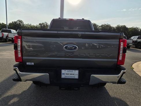 New 2026 Ford F250 XLT w/ XLT Premium Package AWD/4WD image 10