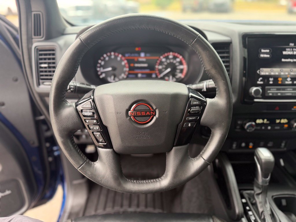 Used 2022 Nissan Frontier PRO-4X w/ Pro-4X Premium Package AWD/4WD image 22