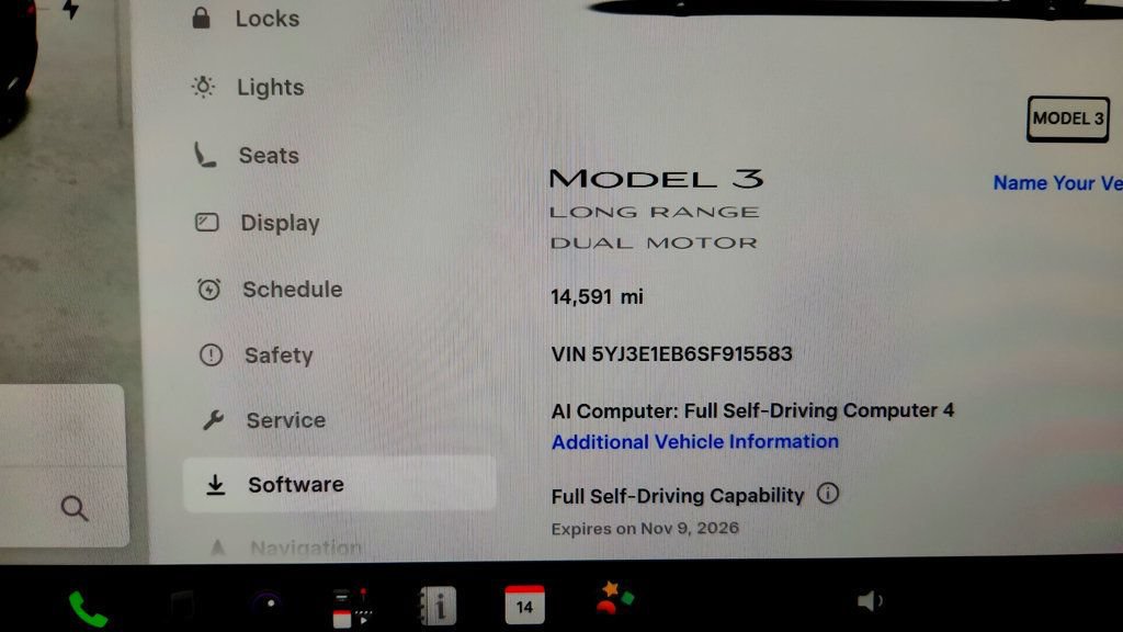 Used 2025 Tesla Model 3 Long Range AWD/4WD image 14