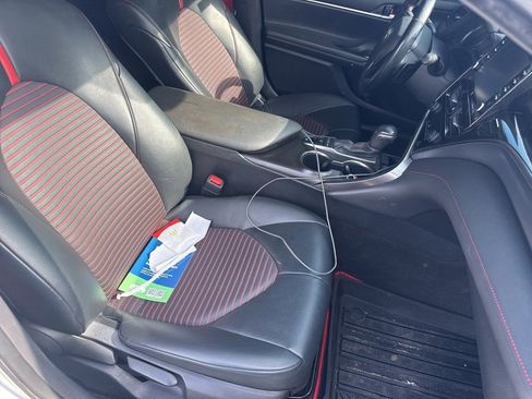 Used 2021 Toyota Camry TRD w/ TRD Package w/JBL Audio image 11