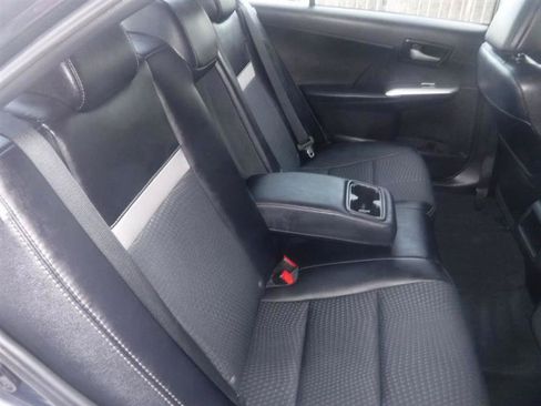Used 2013 Toyota Camry SE FWD image 14