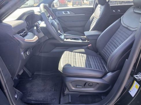 New 2026 Ford Explorer ST-Line AWD/4WD image 11