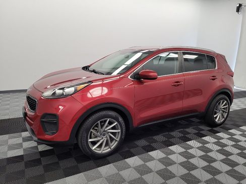 Used 2017 Kia Sportage LX w/ LX Popular Package FWD image 2