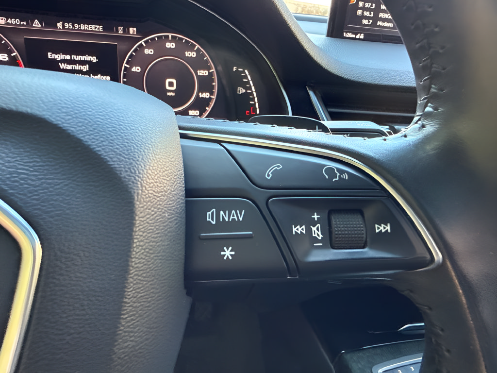 Used 2017 Audi Q7 3.0T Premium Plus w/ Premium Plus Package AWD/4WD image 24