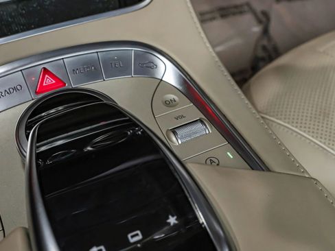 Used 2015 Mercedes-Benz S 550 4MATIC Sedan image 25