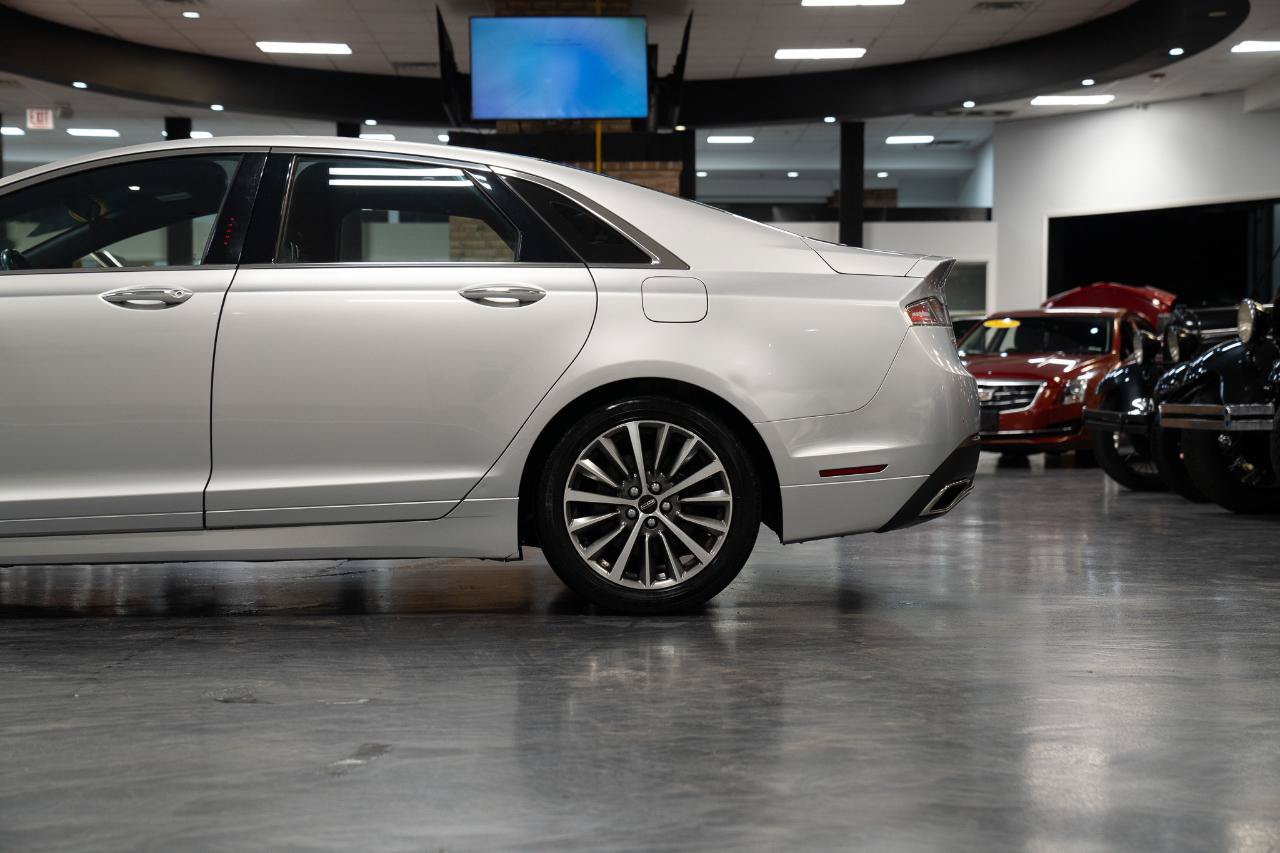 Used 2018 Lincoln MKZ Select w/ Select Plus Package FWD image 8