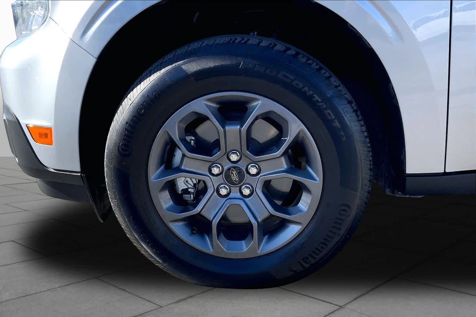 Used 2024 Ford Maverick XLT w/ XLT Luxury Package AWD/4WD image 11