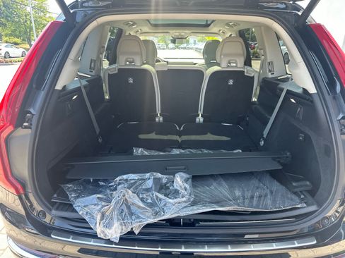 Used 2023 Volvo XC90 B6 Plus w/ Protection Package AWD/4WD image 36