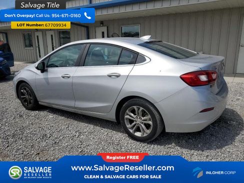 Used 2019 Chevrolet Cruze LT w/ LT Fleet Convenience Package FWD image 3
