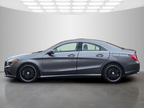 Used 2014 Mercedes-Benz CLA 250 4MATIC image 4