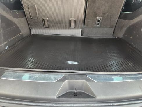 Used 2023 Cadillac Escalade ESV Luxury RWD image 33