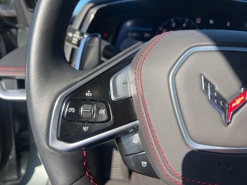Used 2022 Chevrolet Corvette Stingray Premium Conv w/ Z51 Performance Package RWD image 14