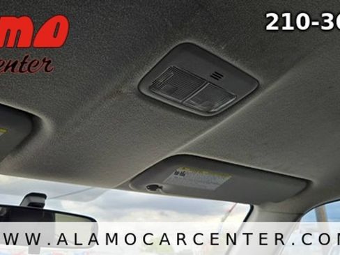 Used 2014 Scion xB FWD image 38