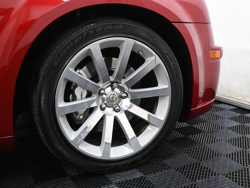 Used 2007 Chrysler 300 SRT8 RWD image 32