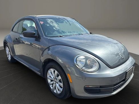 Used 2014 Volkswagen Beetle 1.8T image 3