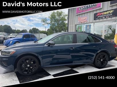 Used 2022 Volkswagen Passat 2.0T SE