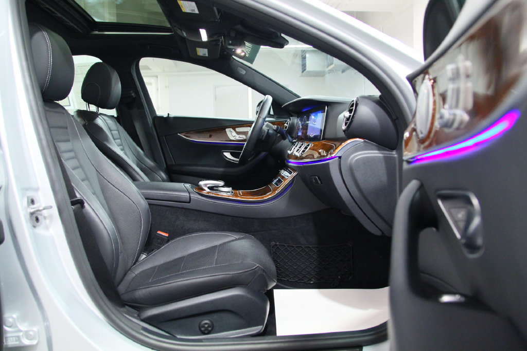 Certified 2020 Mercedes-Benz E 350 4MATIC Sedan image 21