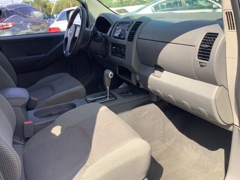 Used 2008 Nissan Frontier SE RWD image 15