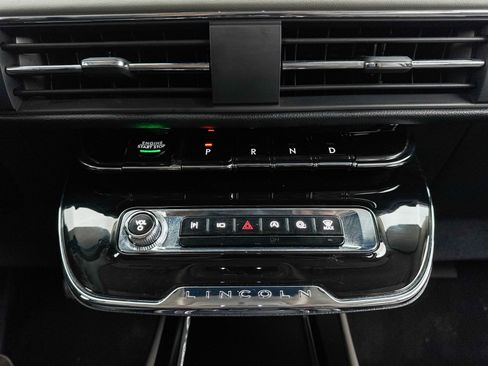 Used 2024 Lincoln Corsair Premiere image 29