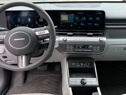 Used 2026 Hyundai Kona SEL Premium FWD image 15