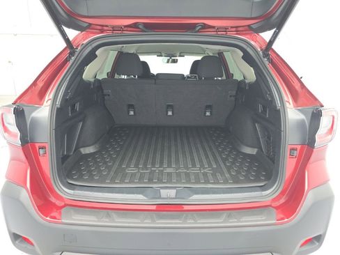 Used 2025 Subaru Outback Premium w/ Popular Package #1A image 43