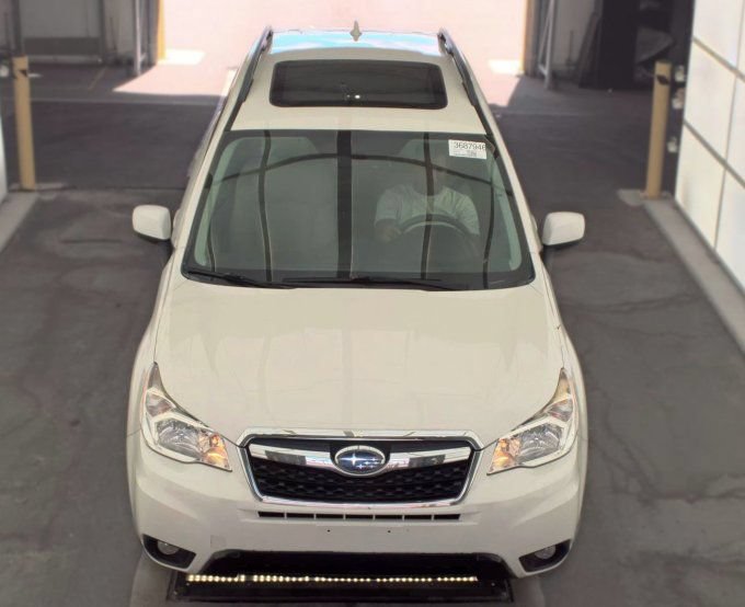 Used 2016 Subaru Forester 2.5i Limited w/ Popular Package #1 AWD/4WD image 2