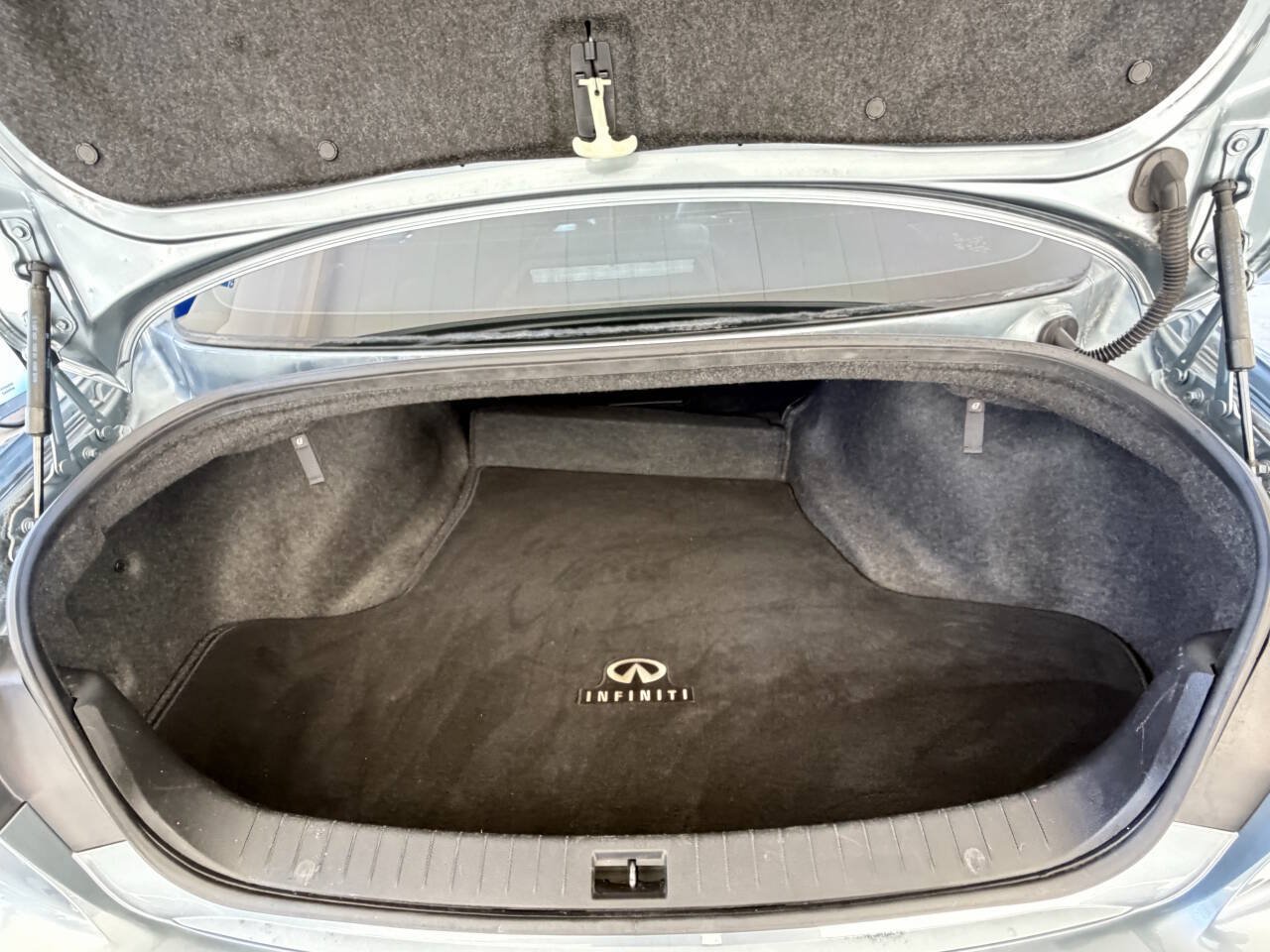 Used 2015 INFINITI Q50 Premium RWD image 23