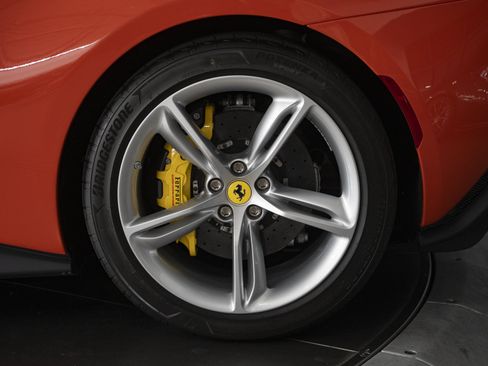 Used 2025 Ferrari 296 GTS RWD image 20