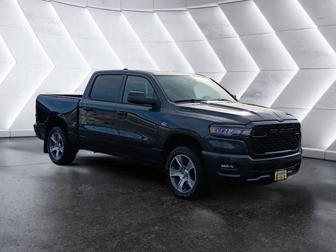 New 2026 RAM 1500 Express image 8