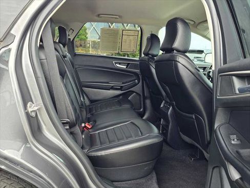 Used 2022 Ford Edge SEL image 14