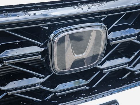 Certified 2025 Honda CR-V Sport image 16