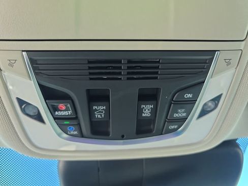 Certified 2026 Acura RDX SH-AWD w/ Technology Package image 27