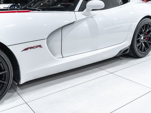 Used 2016 Dodge Viper ACR w/ Extreme Aero Package RWD image 38