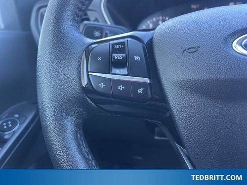 Certified 2021 Ford Escape SE w/ SE Sport Appearance Package image 29