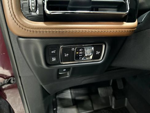 Certified 2023 Lincoln Nautilus Reserve w/ Equipment Group 201A AWD/4WD image 13