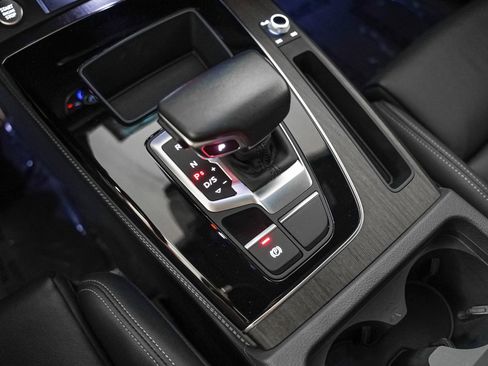 Certified 2023 Audi Q5 2.0T Premium Plus w/ Premium Plus Package image 19