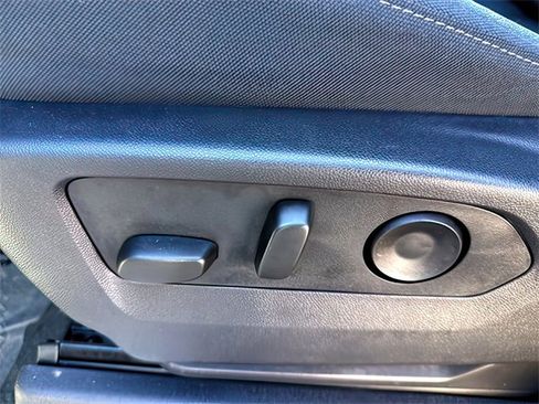 Certified 2024 Chevrolet Silverado 1500 LT Trail Boss w/ Convenience Package II image 19