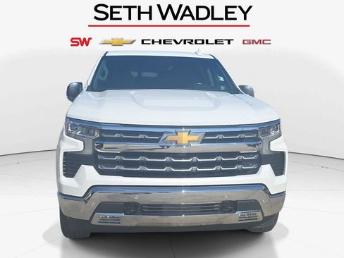 Used 2023 Chevrolet Silverado 1500 LTZ w/ Technology Package AWD/4WD image 2