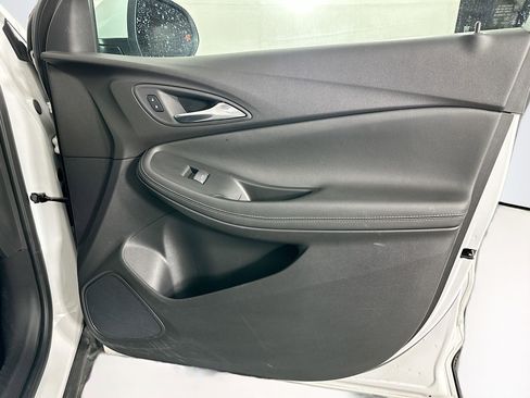 Used 2025 Buick Encore GX Preferred image 30