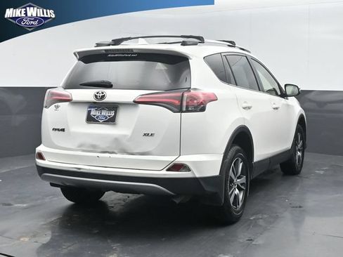 Used 2018 Toyota RAV4 XLE w/ Plus Extra Value Package FWD image 7