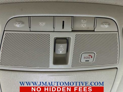 Used 2015 INFINITI Q50 Premium w/ Navigation Package image 38