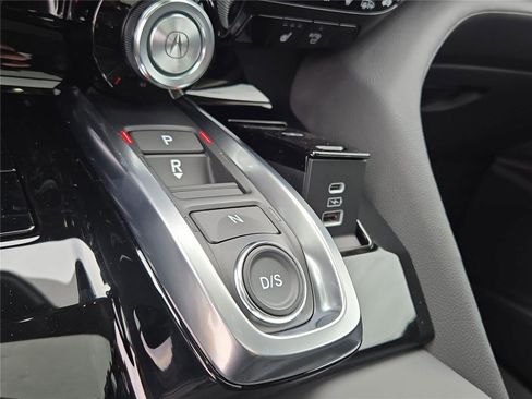 New 2026 Acura MDX SH-AWD image 8