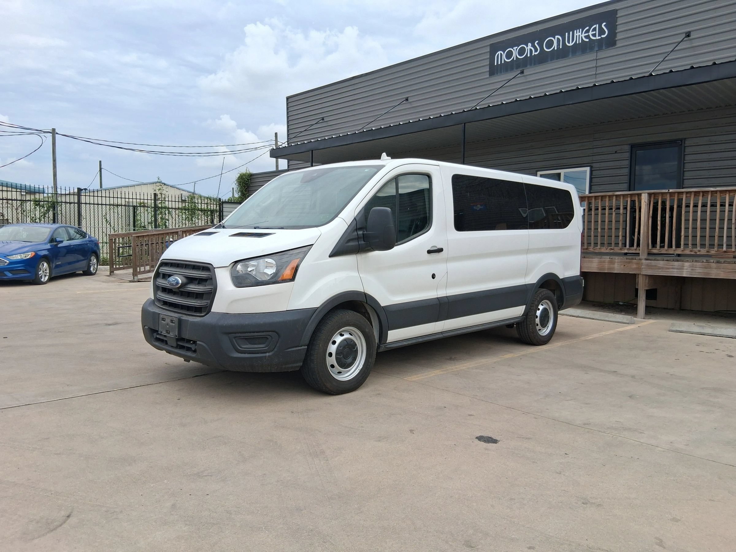 Used 2020 Ford Transit 150 XL RWD image 2