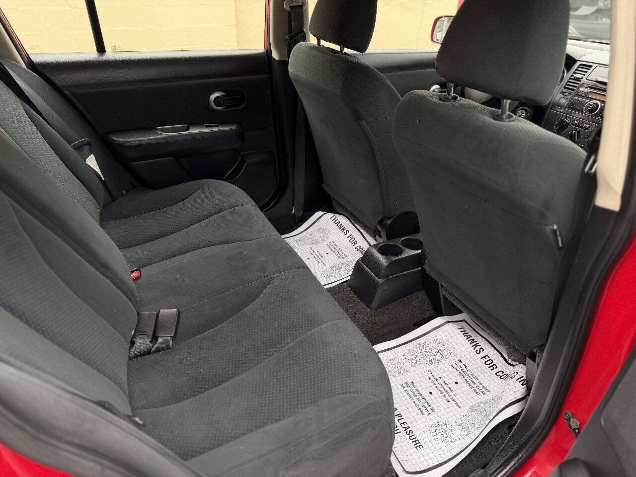 Used 2010 Nissan Versa 1.8 S w/ PWR Plus Pkg FWD image 15
